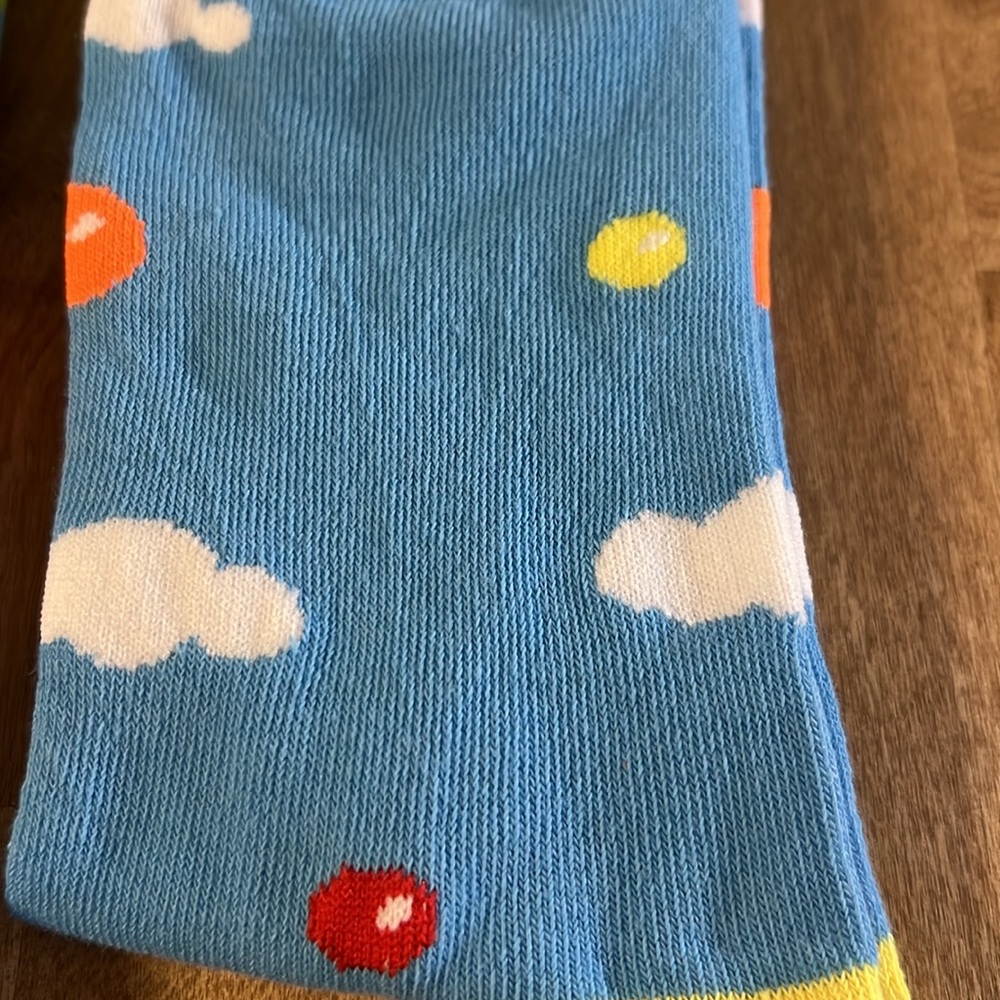 Airheads Logo Graphic Unisex 2 Pair Crew Socks NWT - Picture 10 of 11